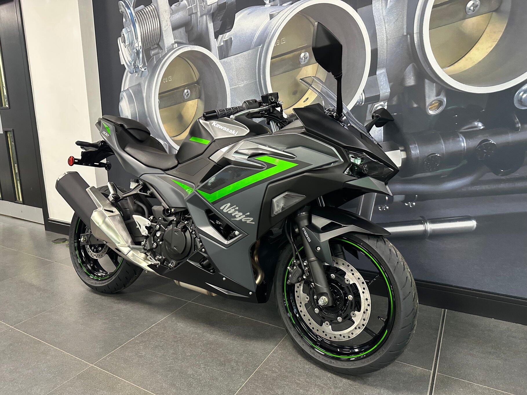 2025 Kawasaki Ninja 500